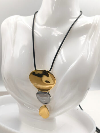 Κολιέ με κορδόνι & ατσάλινο δίχρωμο μοτίφ #853185